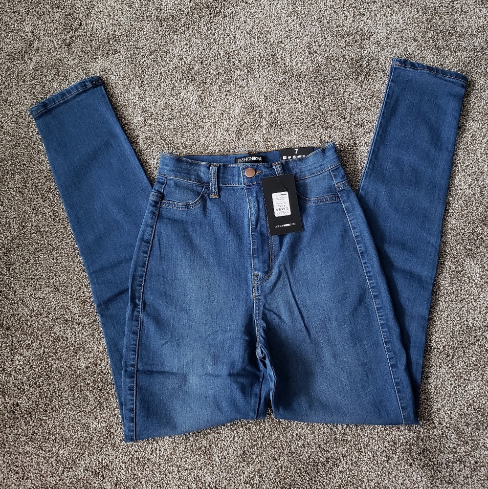 NWT Fashion Nova High Waist Jeans
